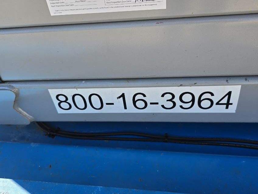 2017 Genie GS-3246