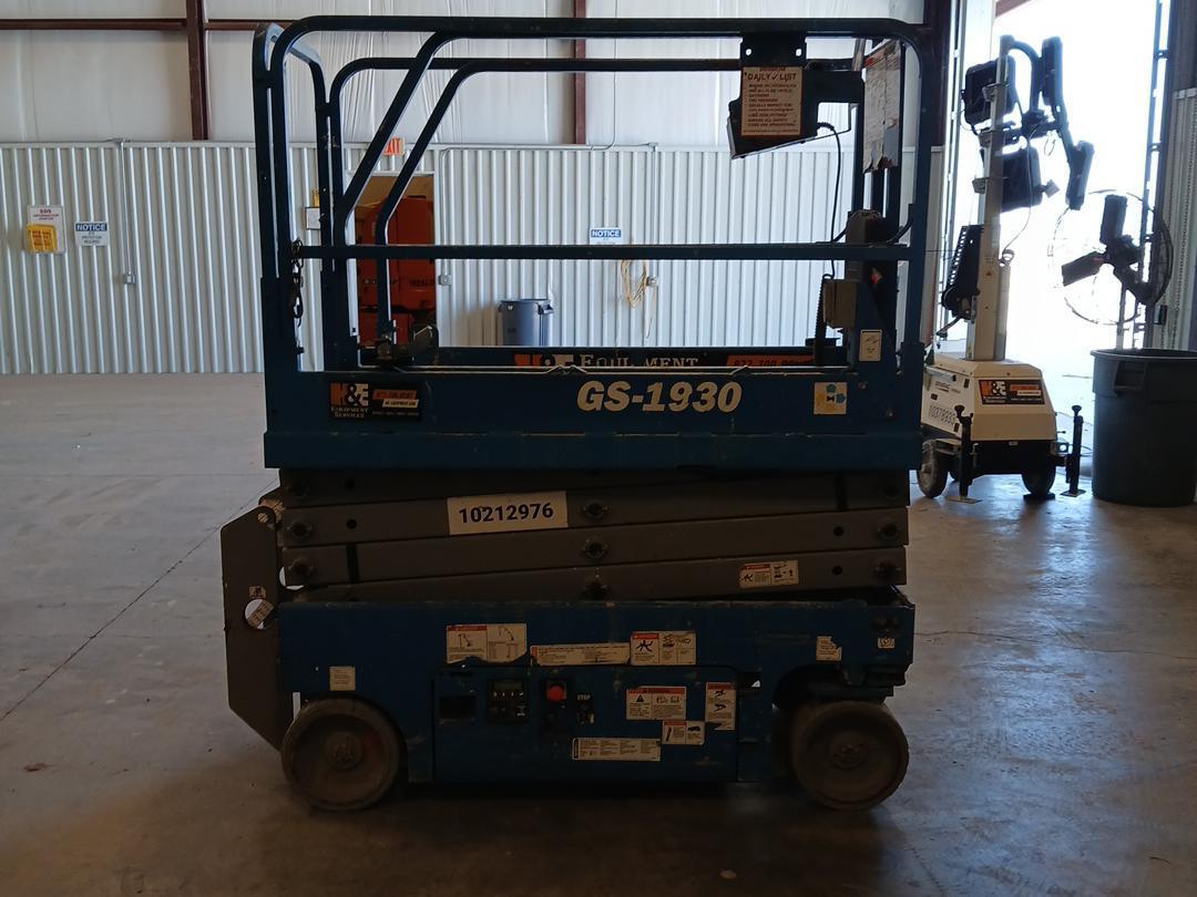 2017 Genie GS-1930-12