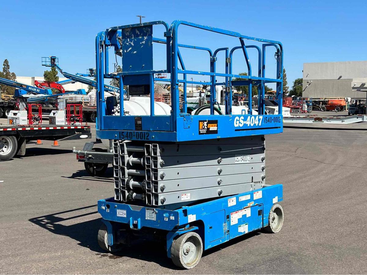 2016 Genie GS-4047