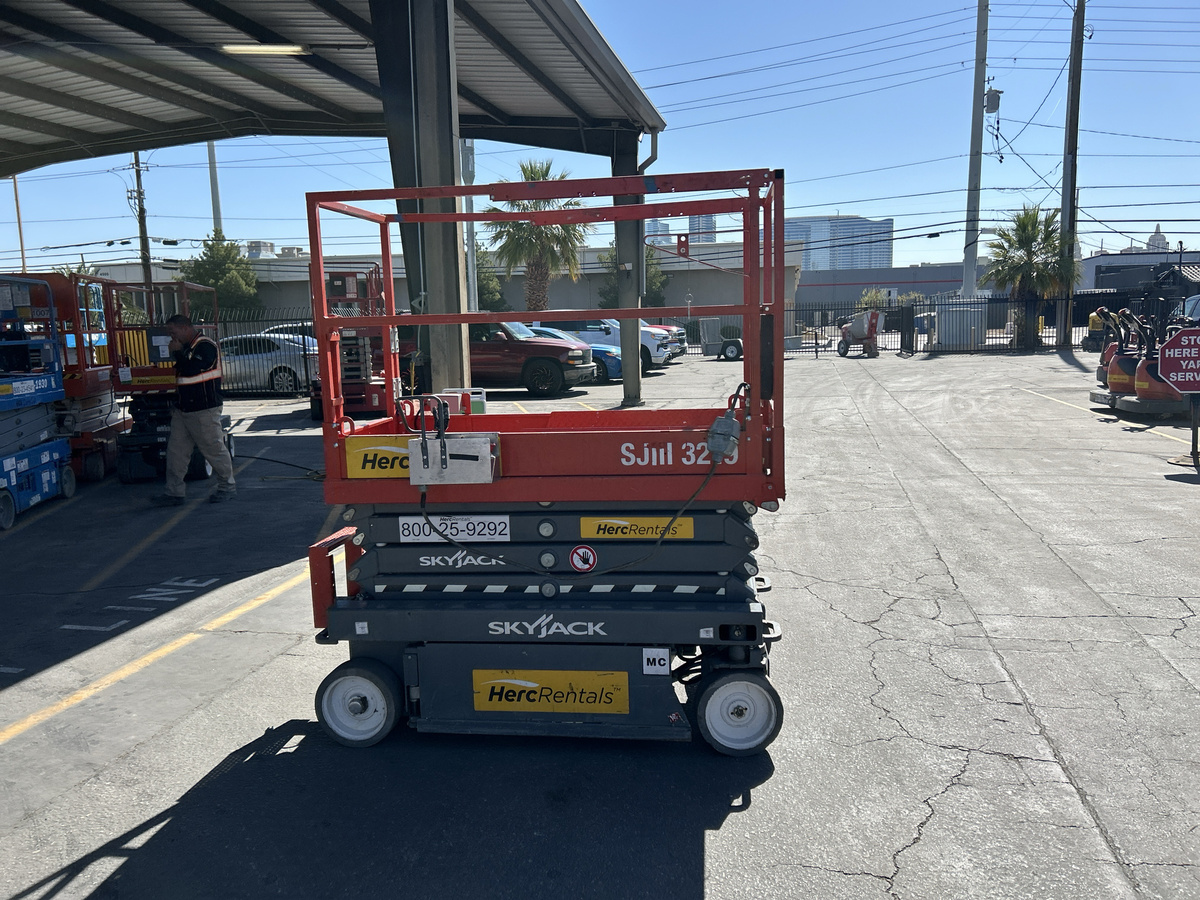 2019 Skyjack SJ3219-5