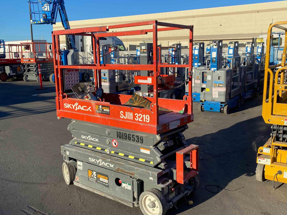 2016 Skyjack SJ3219