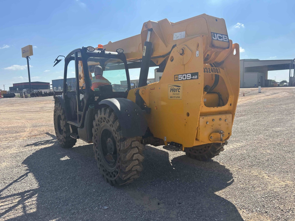 2021 JCB 509-42-1