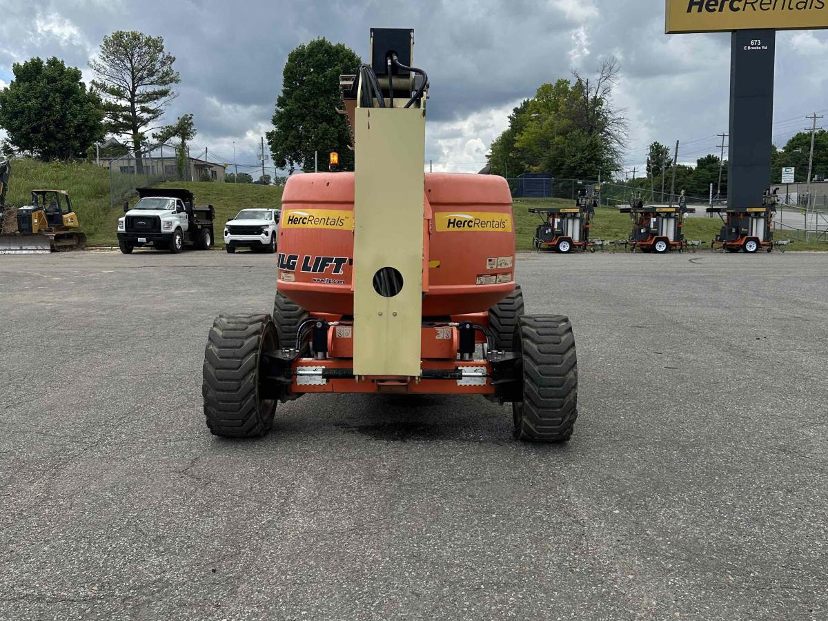 2018 JLG 600AJ