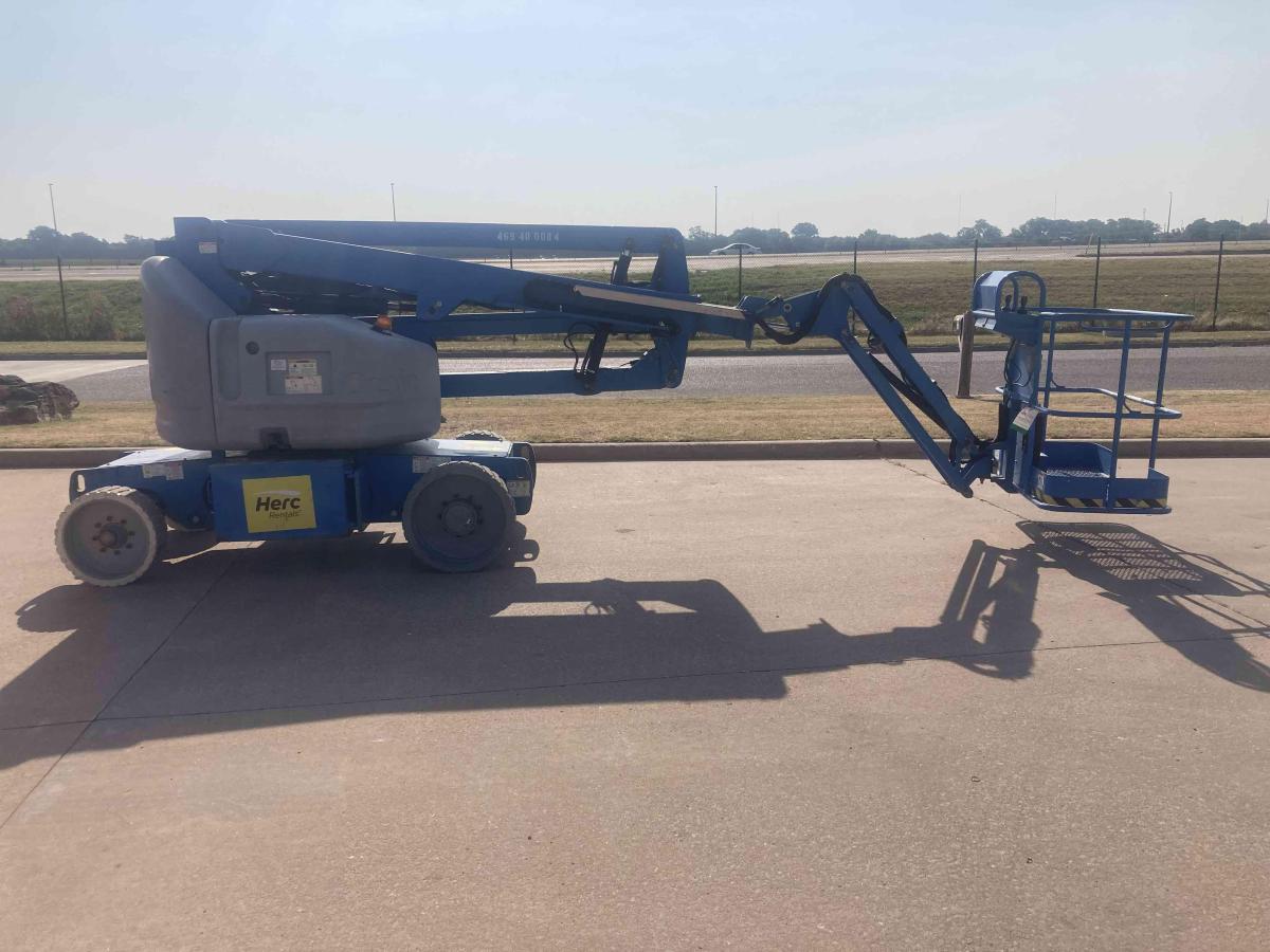 2013 Genie Z-40/23 N