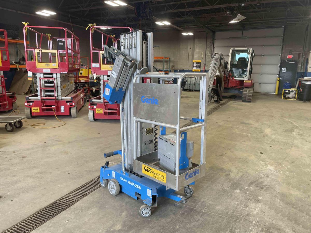 2019 Genie AWP-25S-3