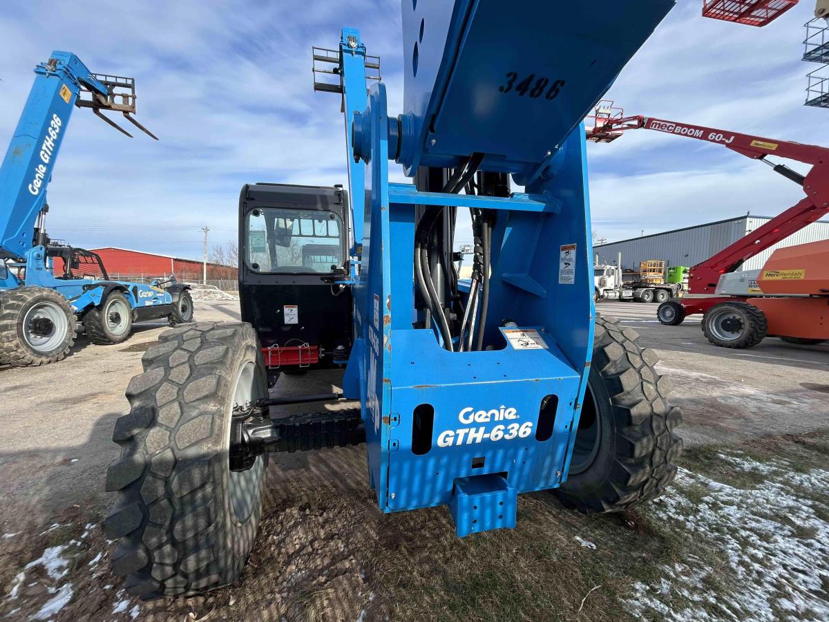 2021 Genie GTH-636