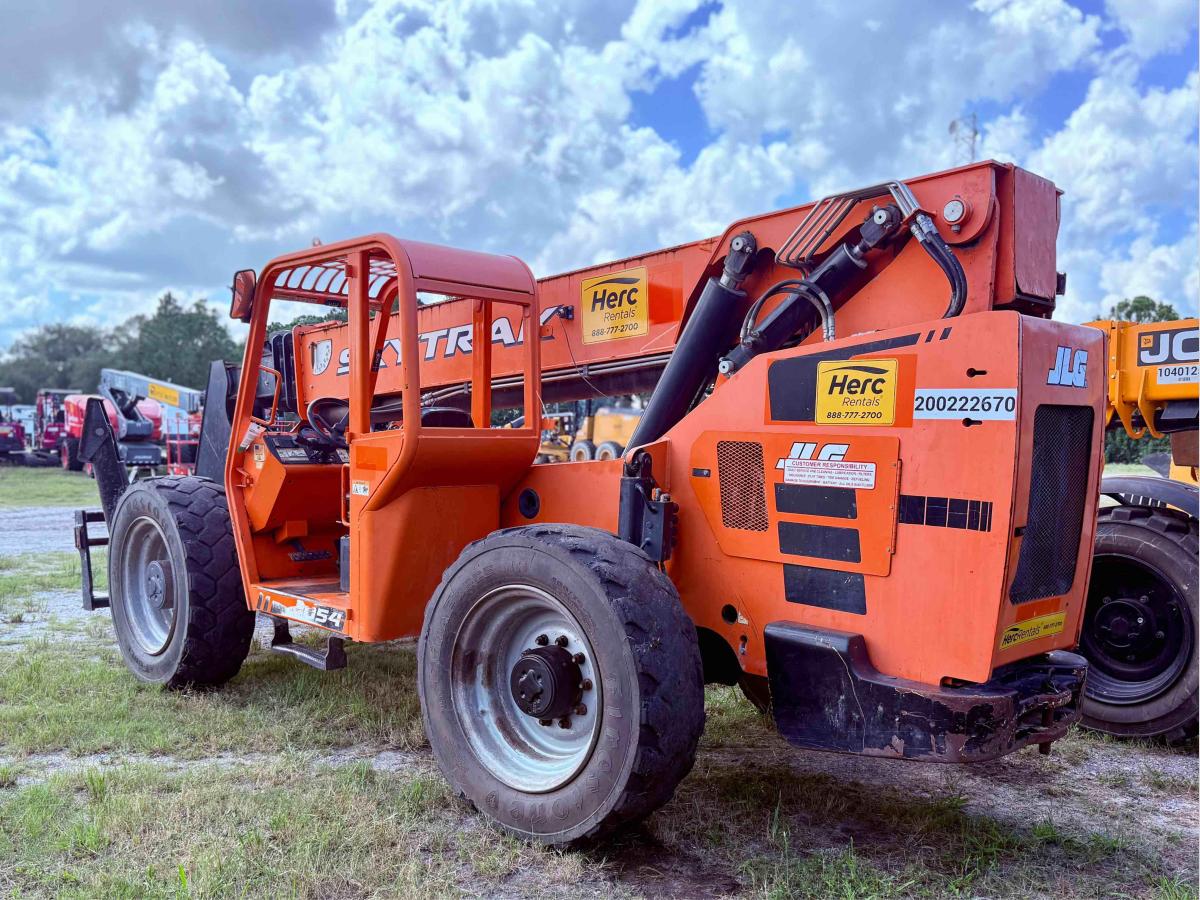 2017 SkyTrak 10054-5