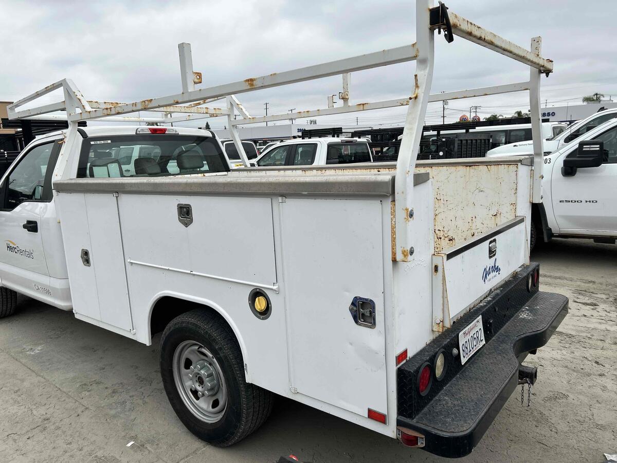 2019 Ford F350-3