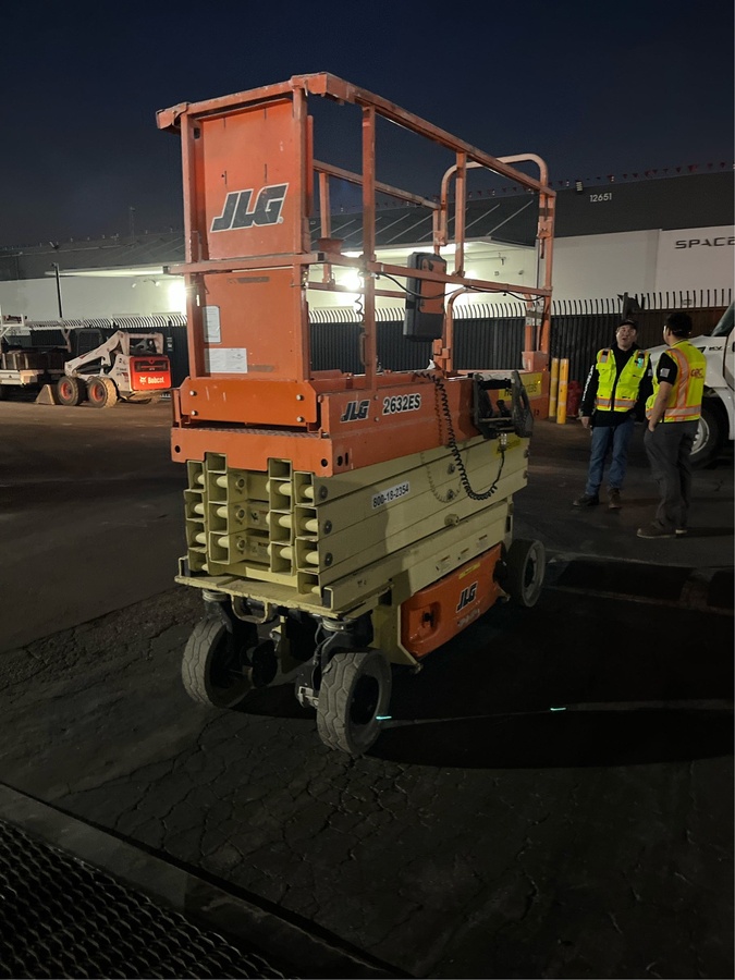 2017 JLG 2632ES-3