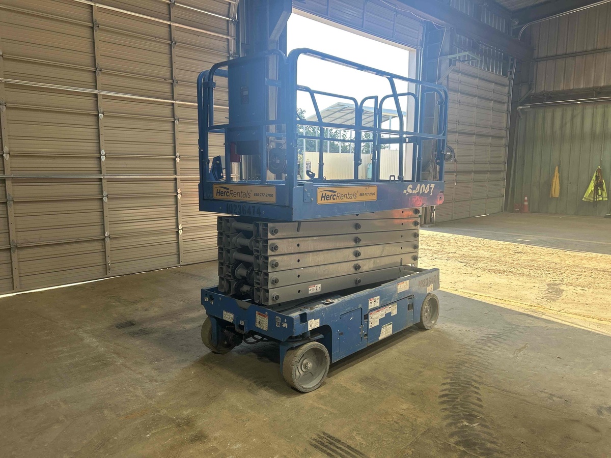 2018 Genie GS-4047-4