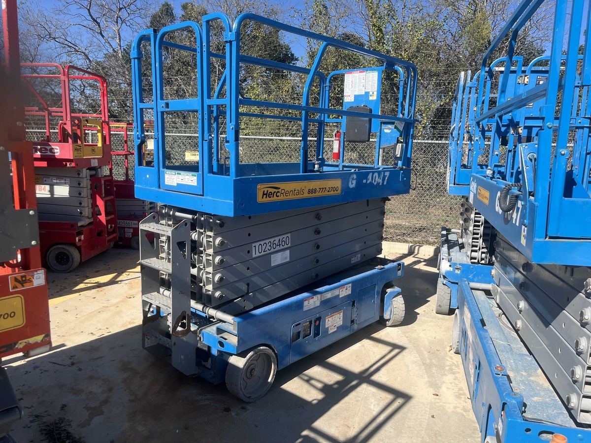 2018 Genie GS-4047