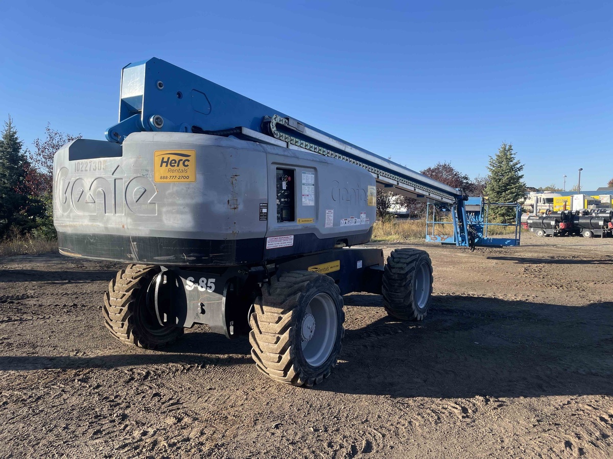 2017 Genie S-85-3