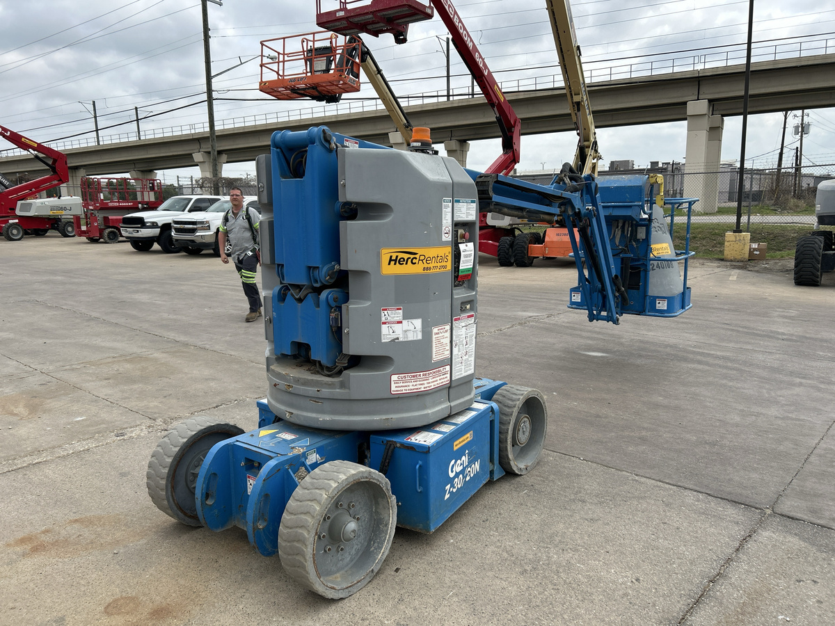 2018 Genie Z-30/20N RJ-3