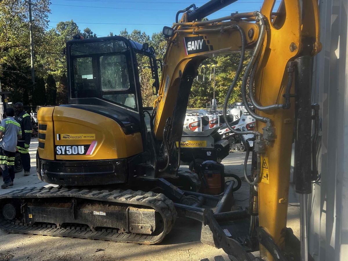 2022 Sany SY50U