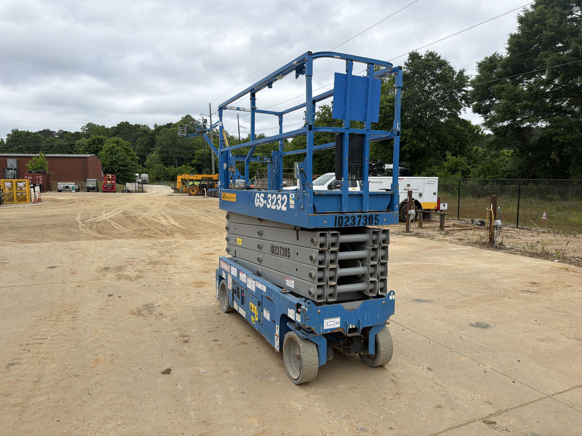 2018 Genie GS-3232-13