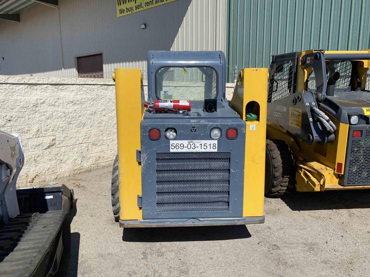 2017 Gehl R165-2