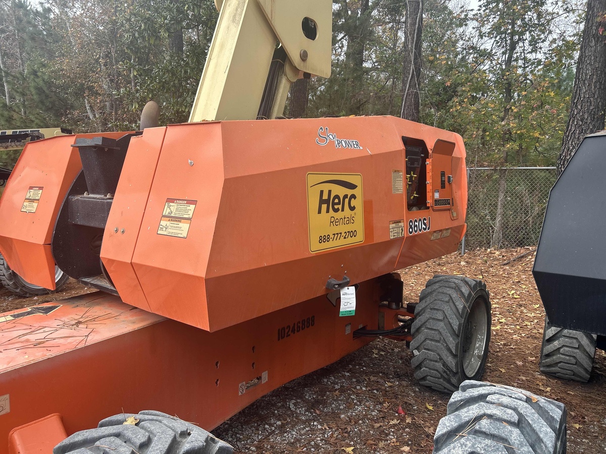 2018 JLG 860SJ