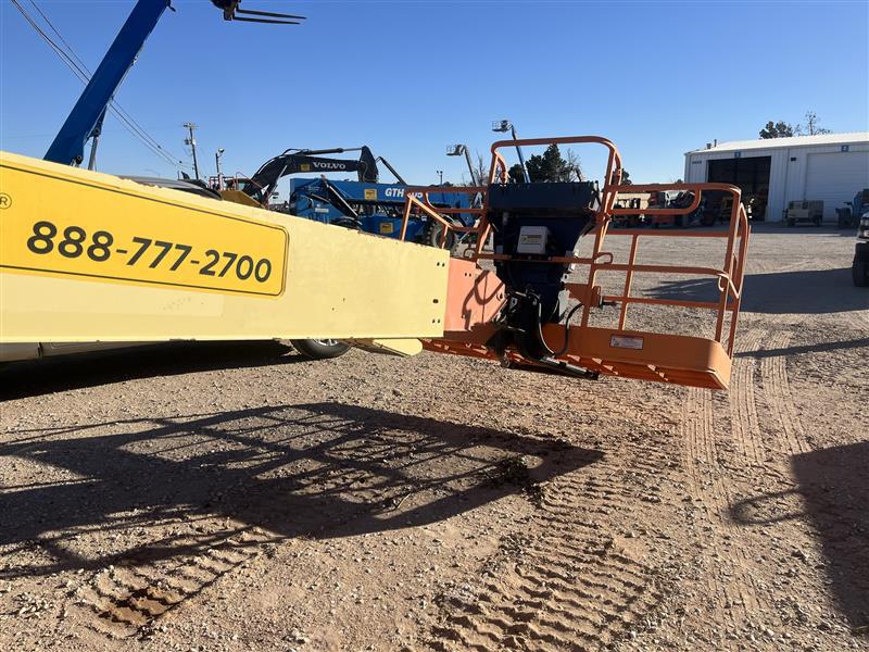 2013 JLG 600S