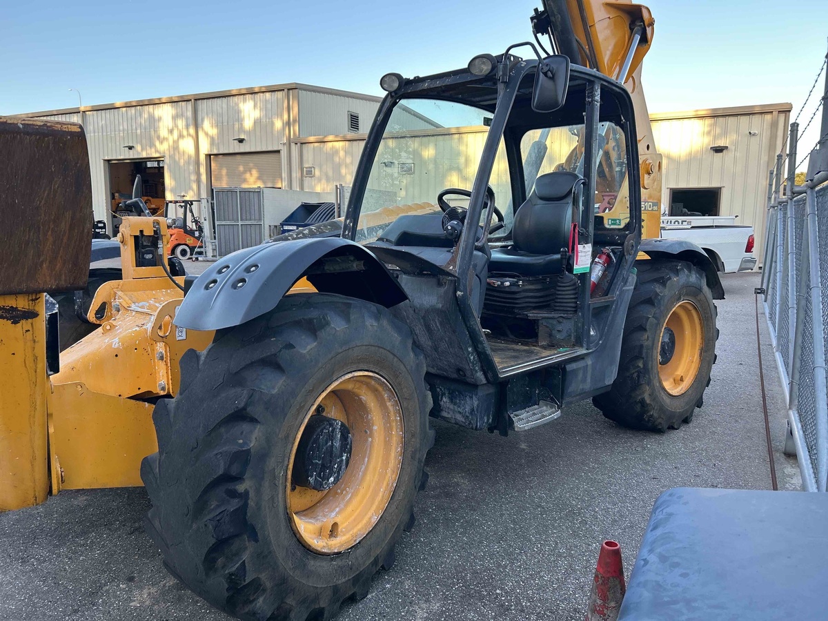 2018 JCB 510-56-1