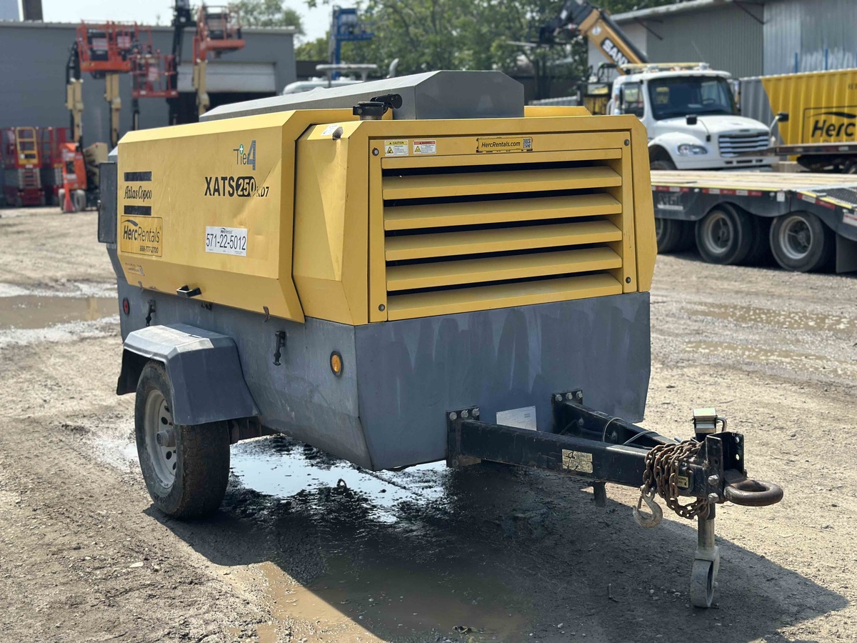 2016 Atlas Copco XATS 250 T4F-4