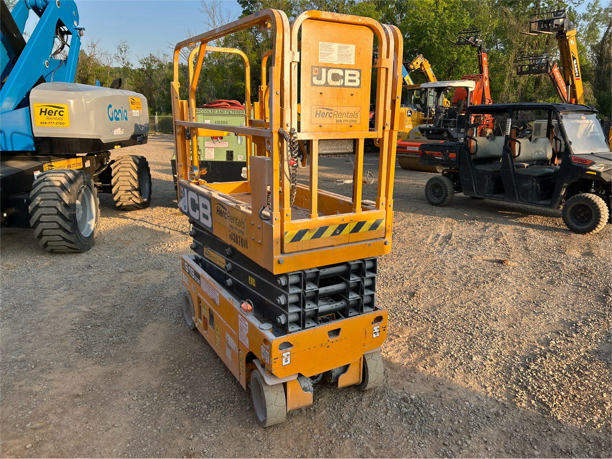 2022 JCB S1930E-2