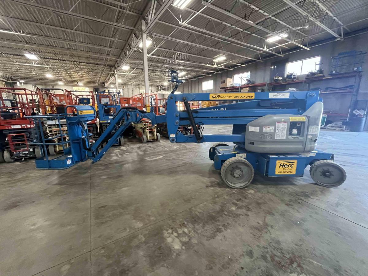 2012 Genie Z-40/23 N