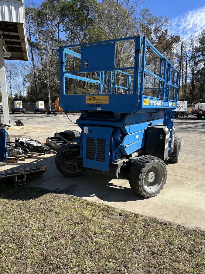 2019 Genie GS-4390 RT-4