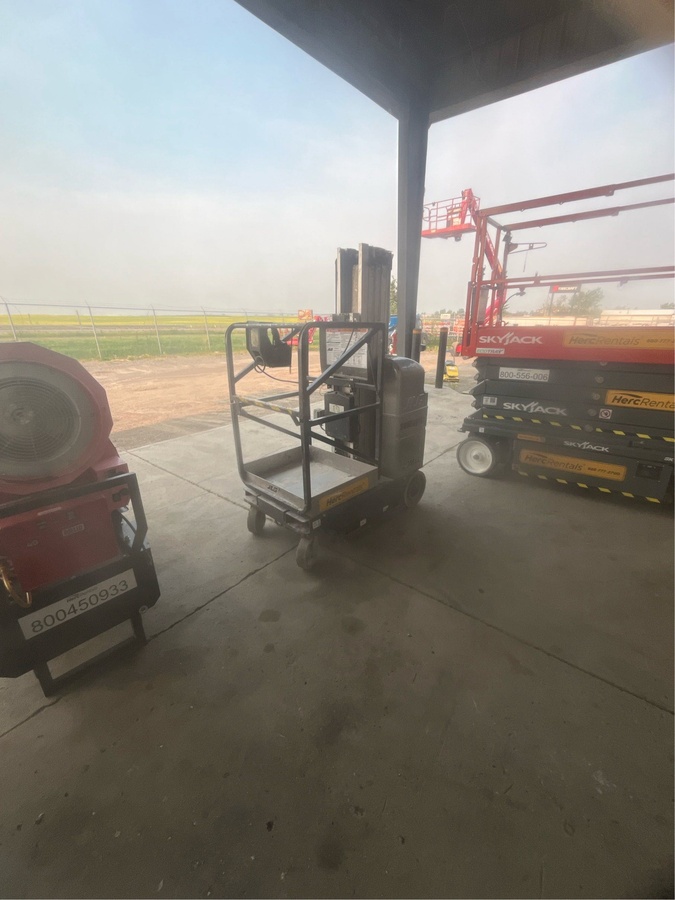 2015 JLG 20MVL-3