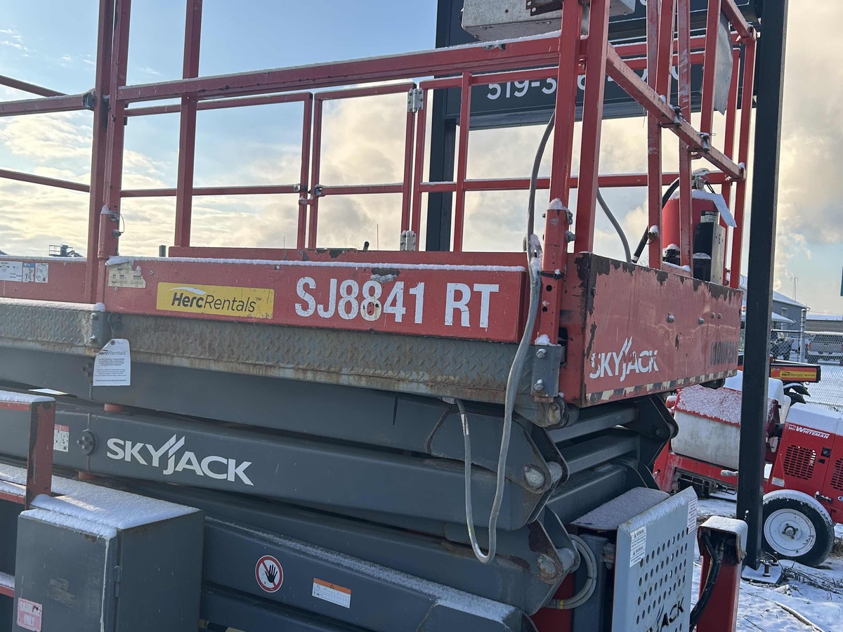 2016 Skyjack SJ8841 RT-5