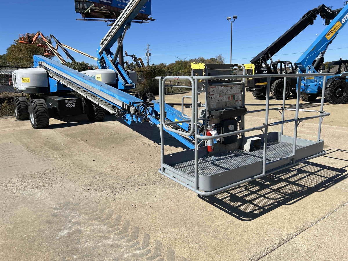 2018 Genie S-85