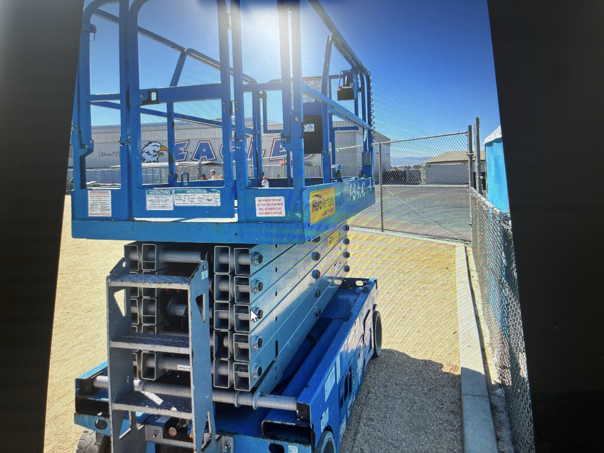 2019 Genie GS-4047-4