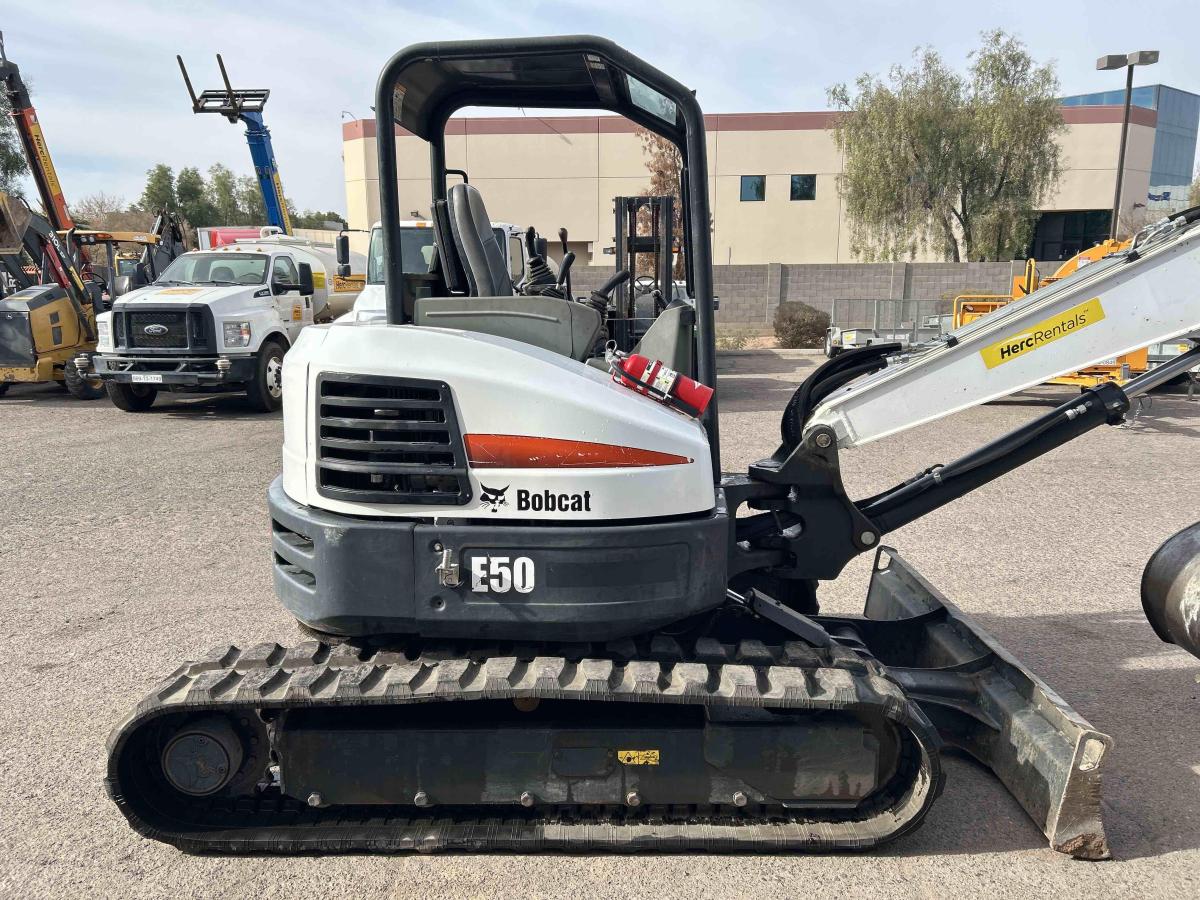 2018 Bobcat E50