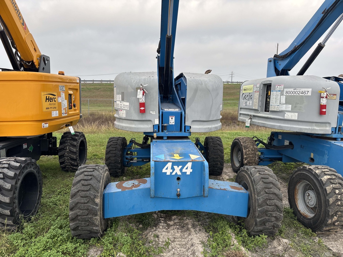 2018 Genie S-45