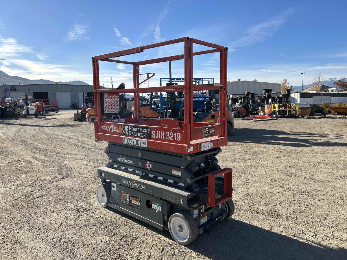 2018 Skyjack SJ3219-2