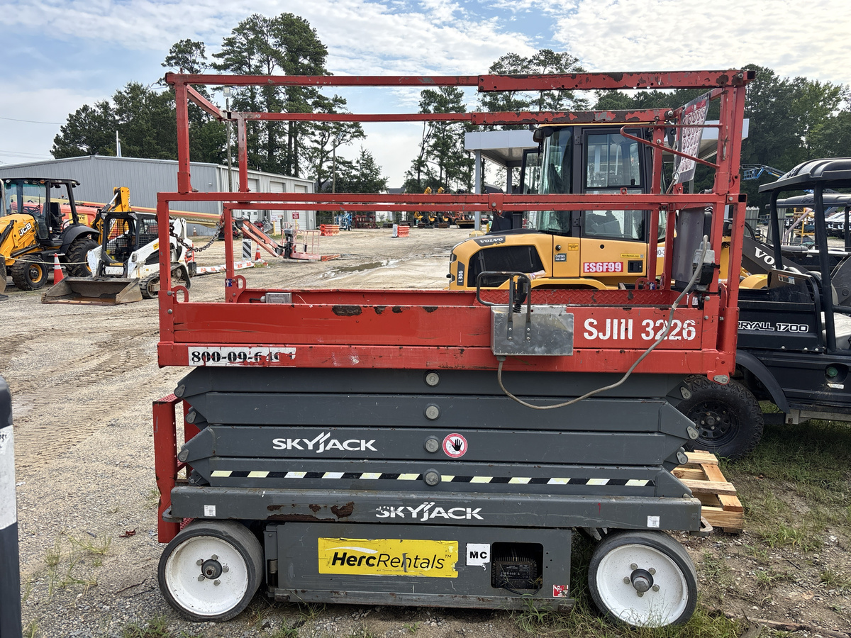 2016 Skyjack SJ3226