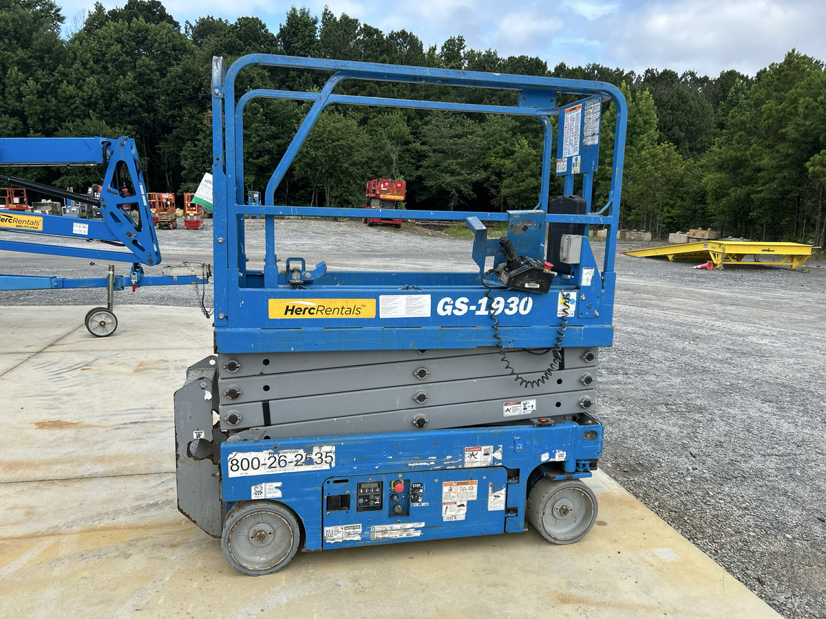 2019 Genie GS-1930