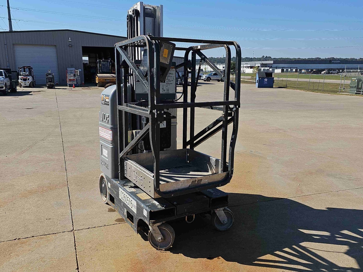 2018 JLG 20MVL-2