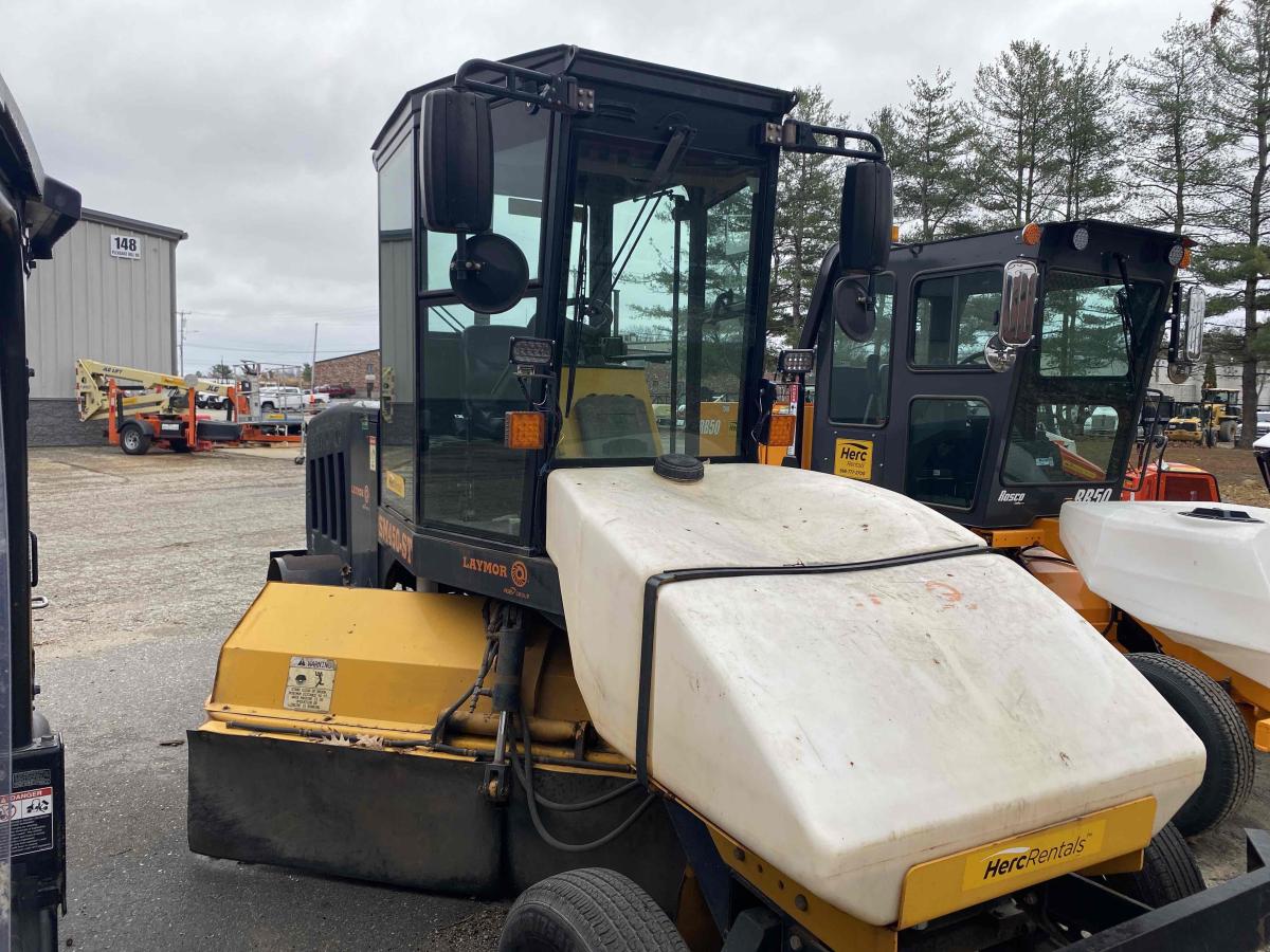 2018 LayMor SweepMaster 450-ST