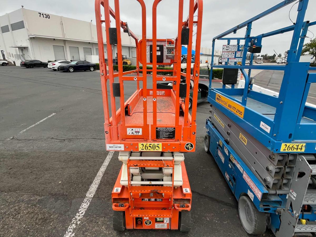 2021 Snorkel S3226E