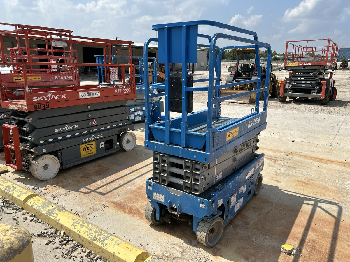2019 Genie GS-1930-4