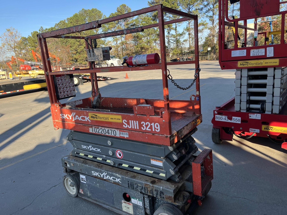 2017 Skyjack SJ3219-2