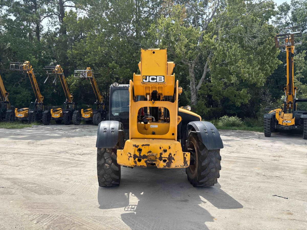 2017 JCB 510-56-9