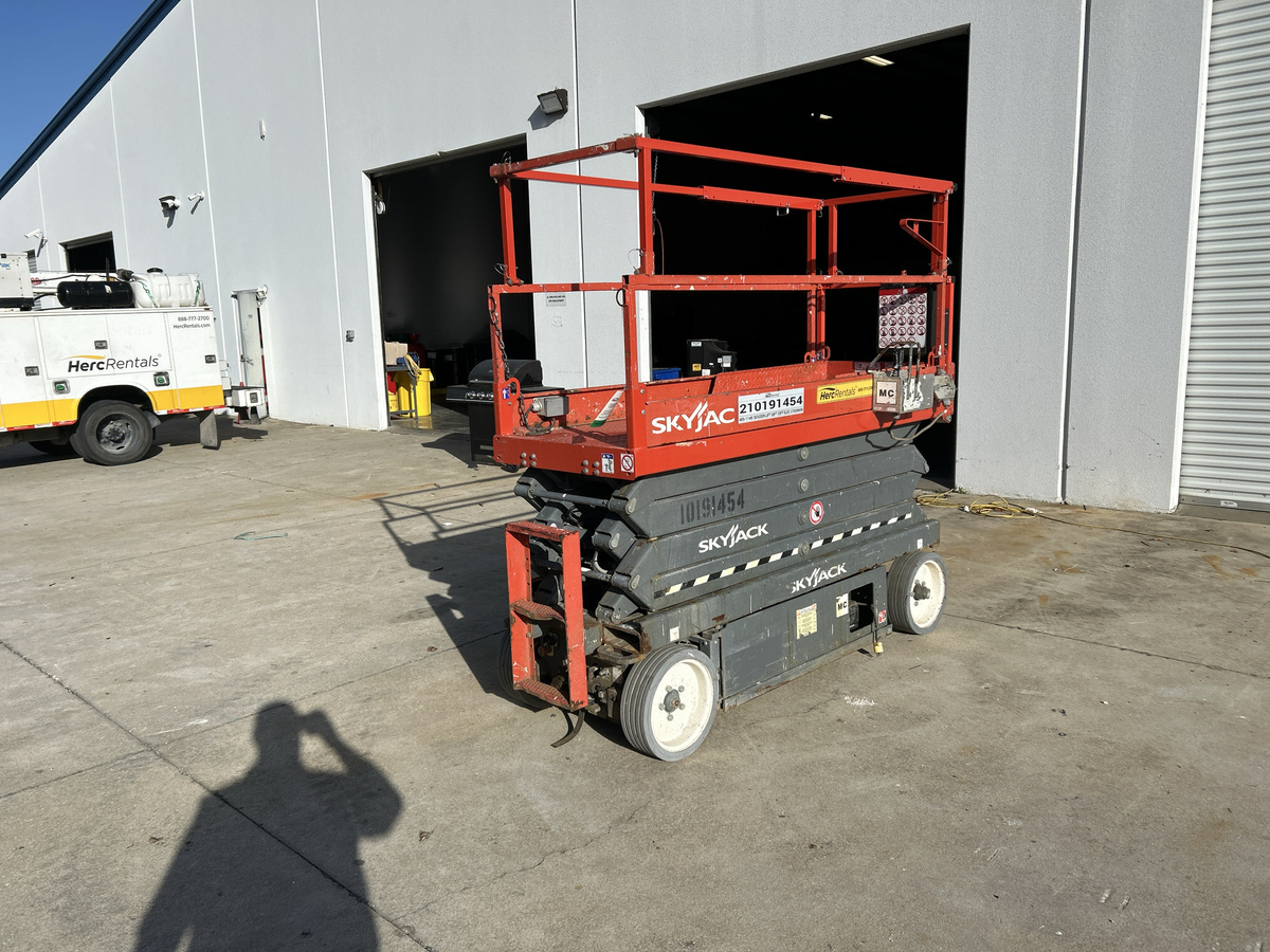 2016 Skyjack SJ3226