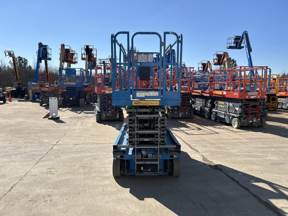 2018 Genie GS-4047-3