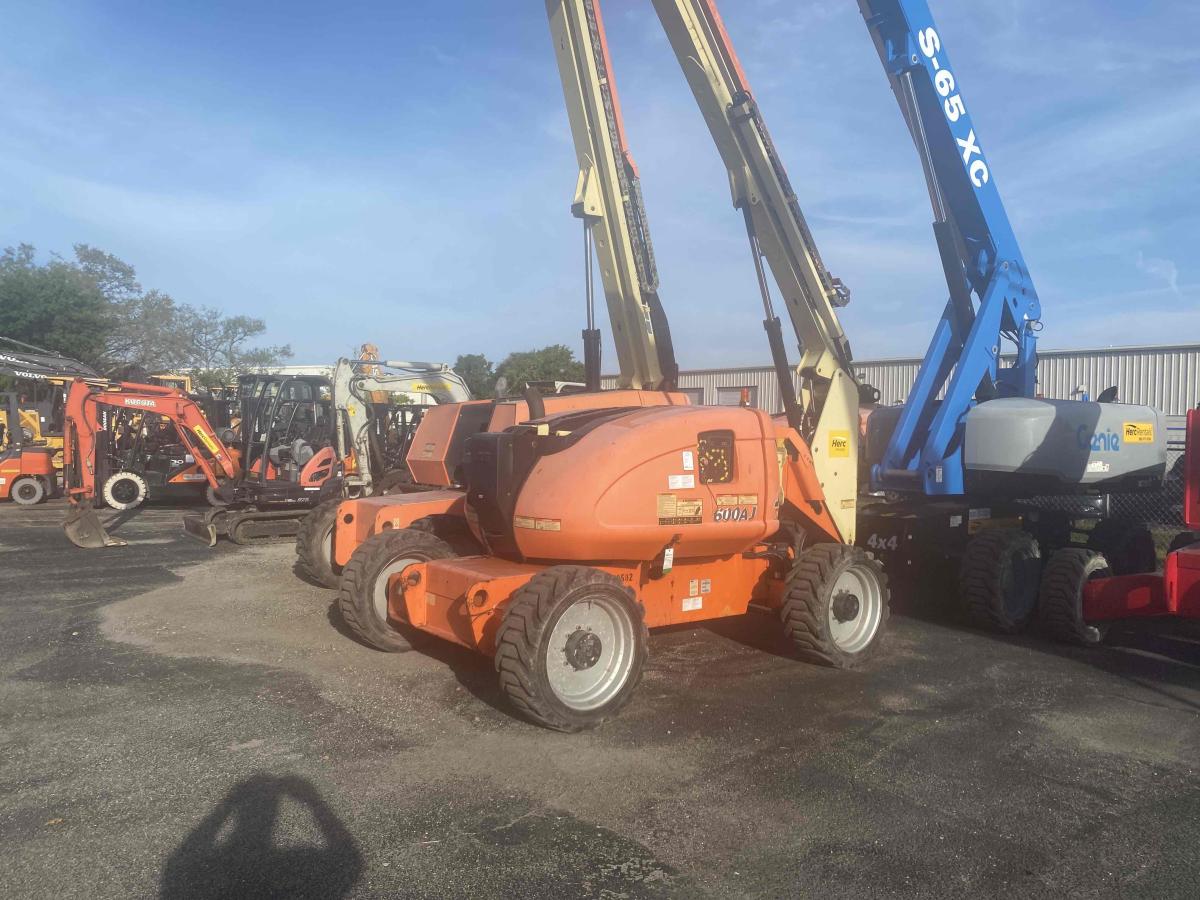 2016 JLG 600AJ