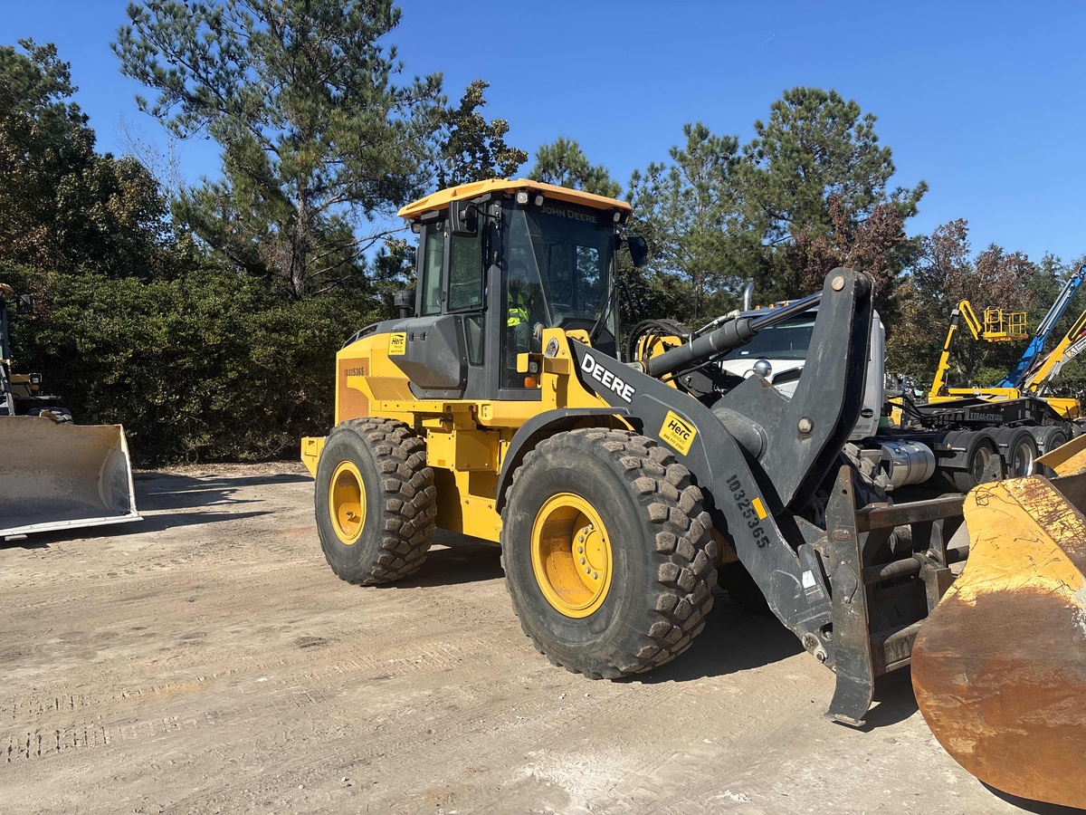 2021 John Deere 524 P-1