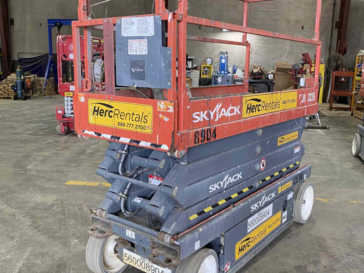 2017 Skyjack SJ3226