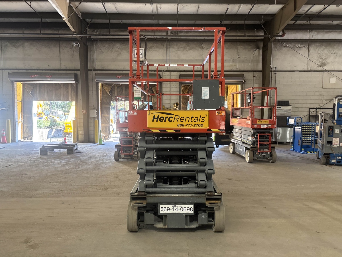 2019 Skyjack SJ4740-4