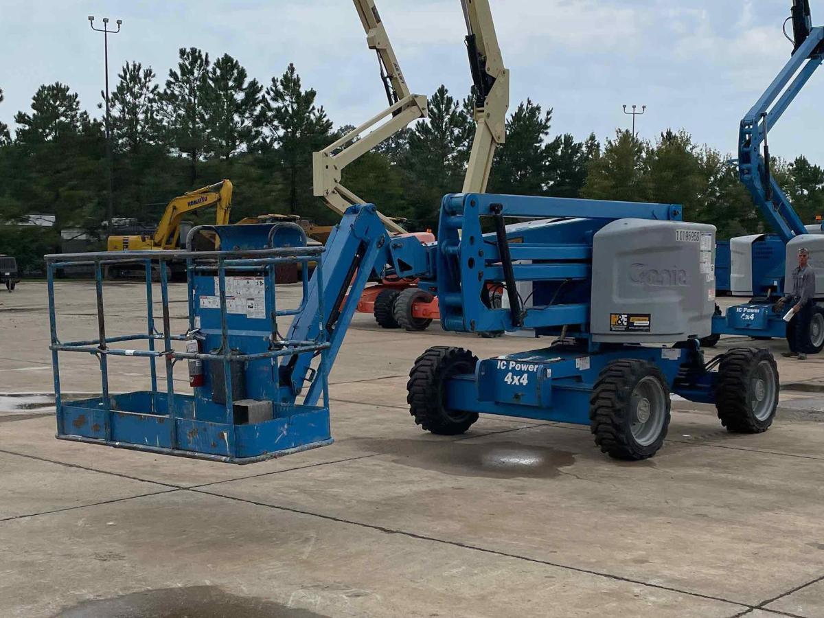 2016 Genie Z-45/25 RT