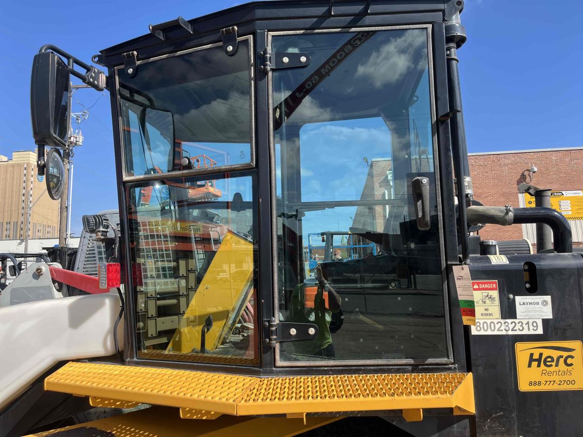 2018 LayMor SweepMaster 450-ST